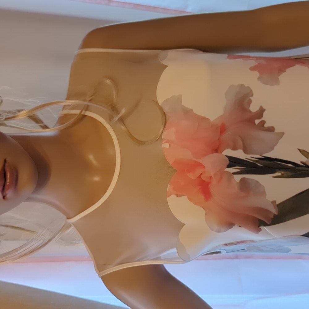 Ted Baker London Floral Dress - Picture 2 of 8